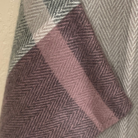 Balance Collection Los Angeles Pastel Ruana Fringe Trim Layering Poncho boho OS - Picture 2 of 6